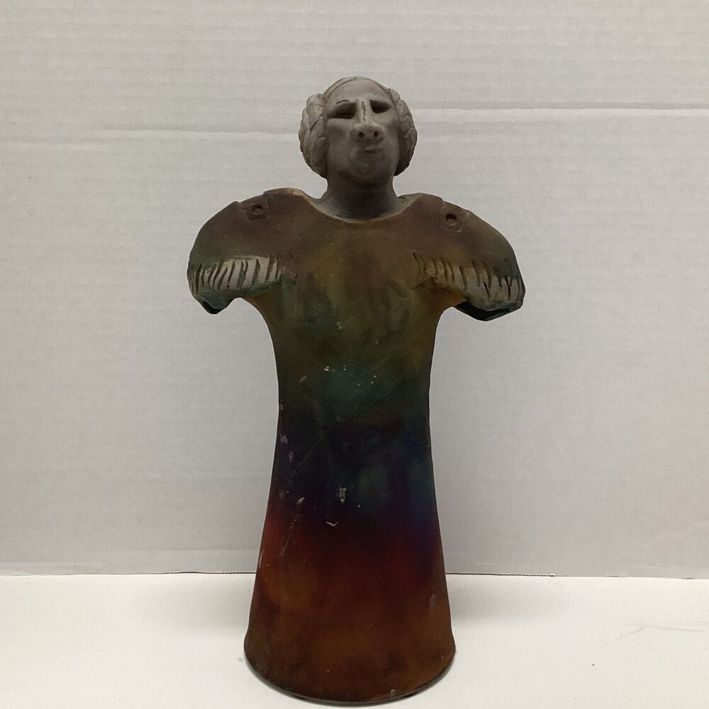 vtg Les Mitchell raku studio pottery mother child figural 13” Native American